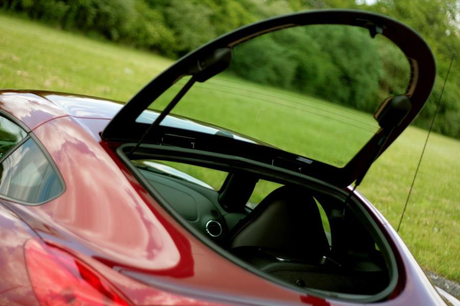  Pontiac Solstice GXP 2009 года  (фото 38 из 57)
